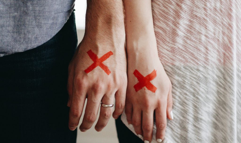 Jak zatamować krwotok z rany?